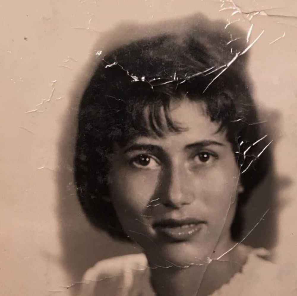 Meet your Posher, Chana